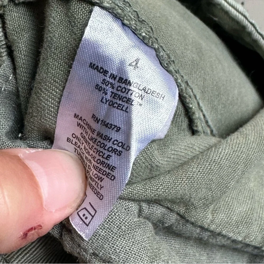 Aeropostale Olive Low Rise Utility Cargo Flare Pants - Picture 5 of 6